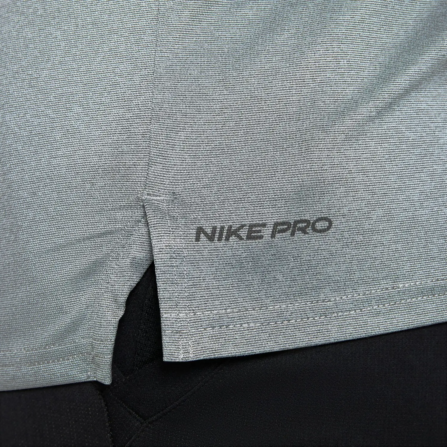 Nike Pro Dri-FIT Gri Erkek Tişört CZ1181-010