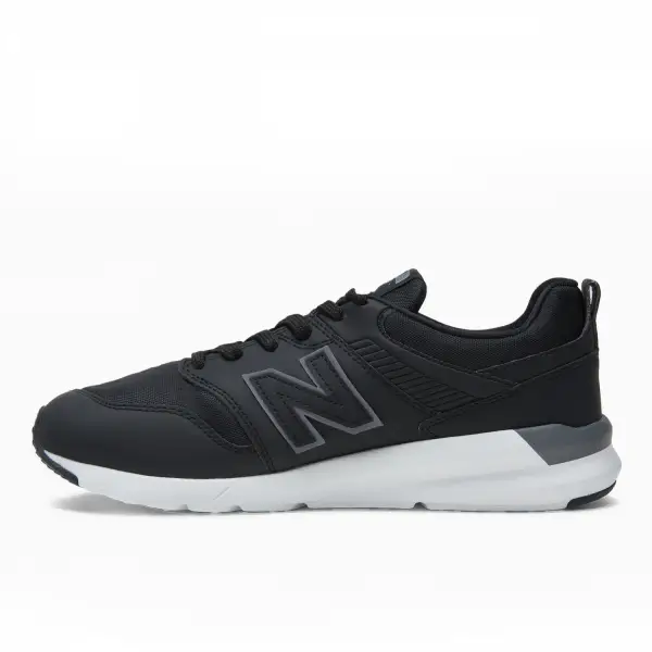 New Balance 009 Siyah Erkek Günlük Ayakkabı MS009MSB