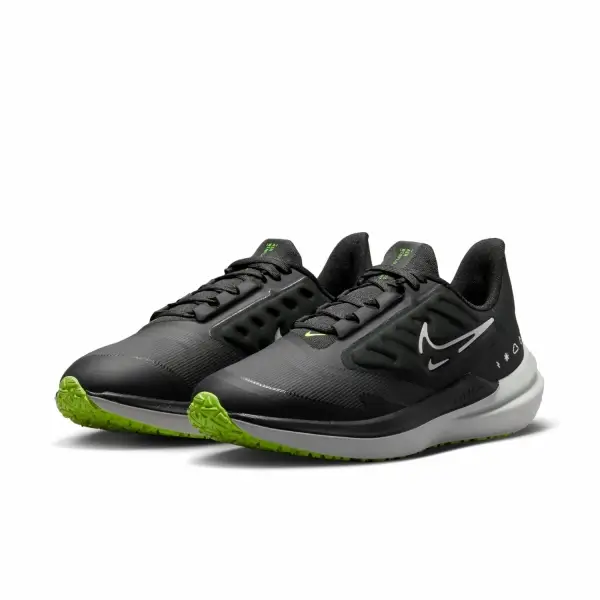 Nike Air Winflo 9 Shield Siyah Kadın Koşu Ayakkabısı DM1104-001