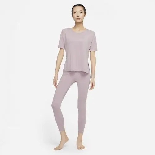 Nike Yoga Lila Kadın Tişört  -CJ9326-501