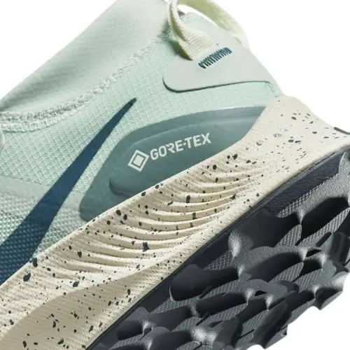 Nike Pegasus Trail 3 GORE-TEX Yeşil Kadın Koşu Ayakkabısı - DC8794-003